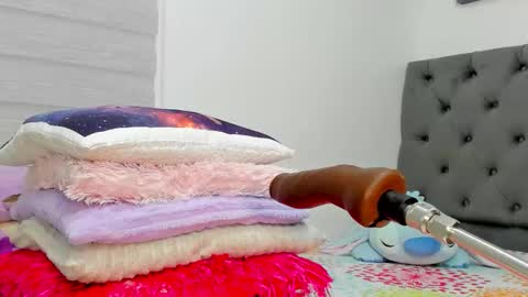 ELIZA online show from 03-27-26, 03:45