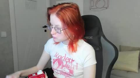 Elizabeth online show from 01-16-26, 01:31