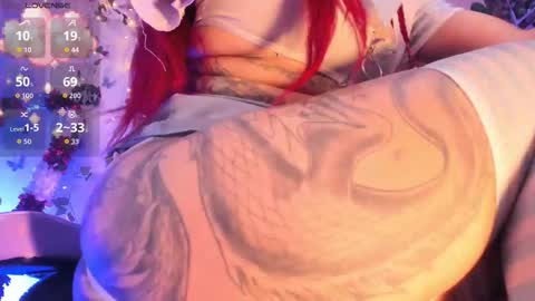 Snapshot of elizabeth_jing chatting on 11-21-25, 03:00 Independent Model online show from 11-21-25, 03:00