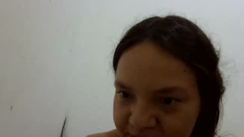 Snapshot of elizabeth_martinez_ chatting on 12-21-24, 08:43 Elizabeth Martinez online show from 12-21-24, 08:43