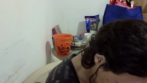 Elizabeth Martinez  online show from 05-20-26, 04:02
