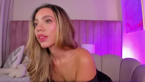 elizabeth_roche online show from 04-14-26, 12:11