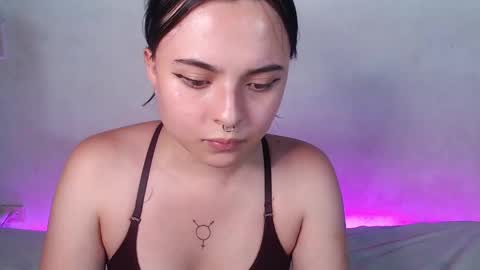 Elizabeth Taylor online show from 01-15-25, 12:41