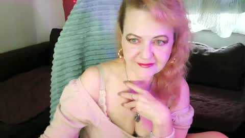 Snapshot of elizabethmonro chatting on 06-01-26, 03:25 Hellomy name is Liset Monroe online show from 06-01-26, 03:25