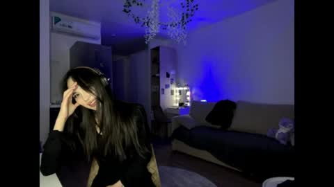 Snapshot of elizabetswan chatting on 04-16-26, 09:39 Elizabet online show from 04-16-26, 09:39