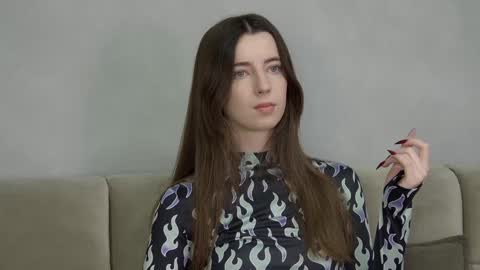 Elizabet online show from 01-25-25, 08:42