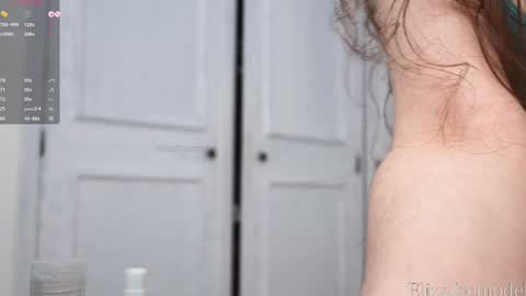 Snapshot of elizathemodel chatting on 01-26-25, 03:58 Eliza online show from 01-26-25, 03:58