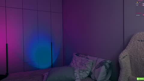 Eli online show from 12-26-24, 04:43