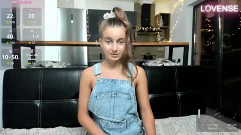 Eliz                               online show from 05-12-26, 07:00