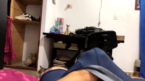 Snapshot of elkinjose182112 chatting on 02-09-26, 04:49 elkinjose182112 online show from 02-09-26, 04:49