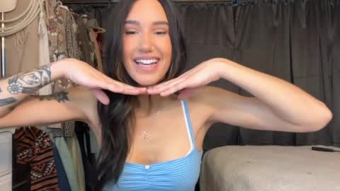 Ella online show from 03-26-26, 02:11