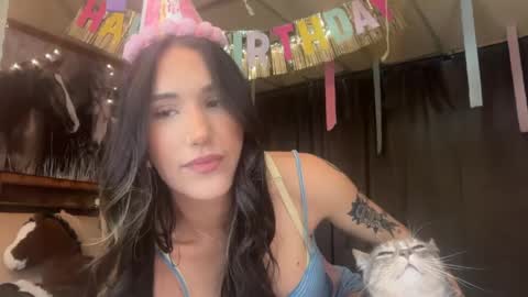 Ella online show from 04-23-26, 02:19