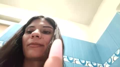 ella521985 online show from 04-26-26, 03:21