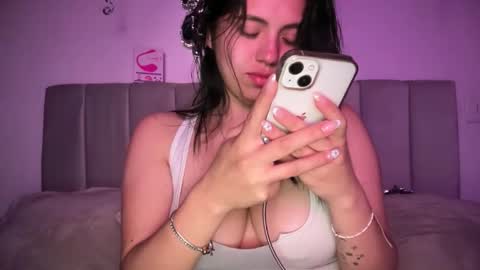 Ella  online show from 12-04-25, 06:55