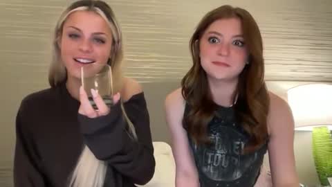 Ella online show from 02-07-26, 05:55