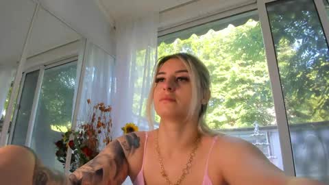 ella_vee online show from 05-25-26, 05:46