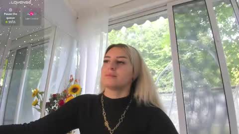 ella_vee online show from 06-02-26, 06:15