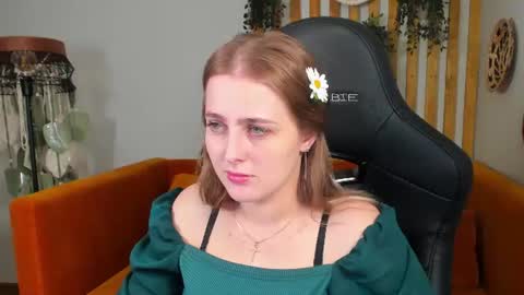 EllaBells online show from 06-29-26, 05:03