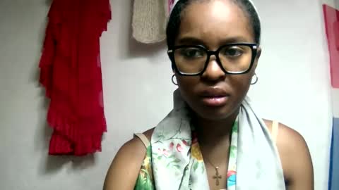 Snapshot of ellah245 chatting on 02-01-26, 02:48 ellah245 online show from 02-01-26, 02:48