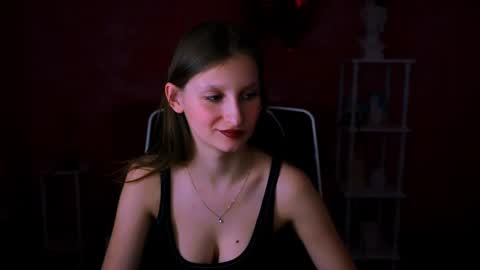 Snapshot of ellahorton chatting on 03-09-25, 10:19 Ella online show from 03-09-25, 10:19