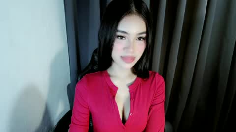 ella online show from 06-22-26, 12:35