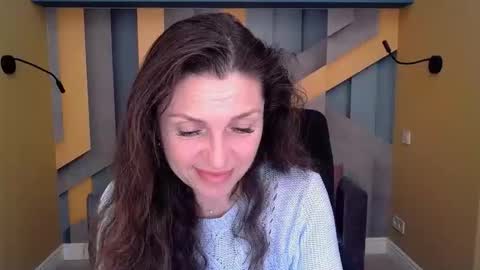 EllaLongs online show from 10-29-25, 12:40