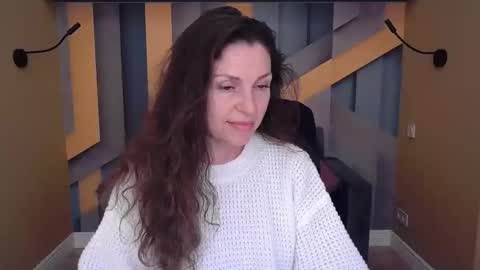 EllaLongs online show from 11-14-25, 12:48