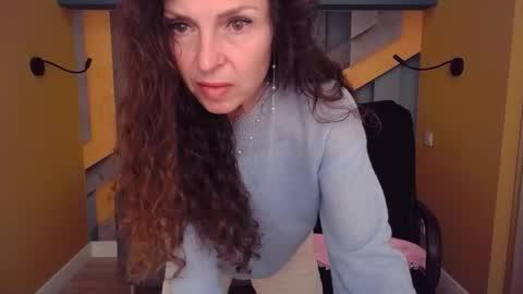 Snapshot of ellalongs chatting on 06-02-26, 11:34 EllaLongs online show from 06-02-26, 11:34