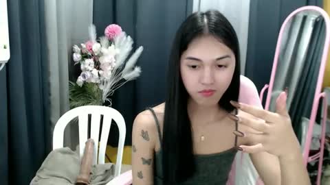 ELLA online show from 03-19-26, 04:33