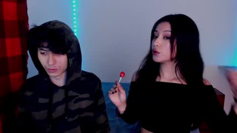 Ella and Cain online show from 12-05-24, 08:33