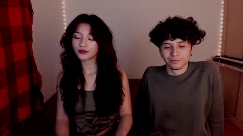 Ella and Cain online show from 02-05-25, 10:33