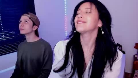 Ella and Cain online show from 10-28-25, 04:53