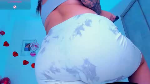 ellarosee_ online show from 02-18-26, 06:37