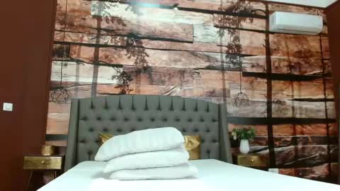 Elle online show from 02-25-25, 06:36