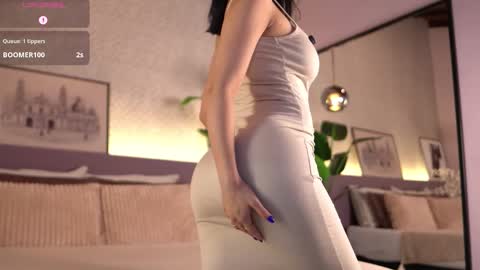 Elle Diane online show from 10-13-25, 12:10