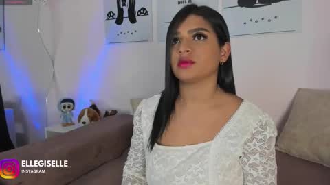 Yiss online show from 10-16-25, 03:07