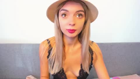 ellen_flow online show from 03-09-25, 11:47