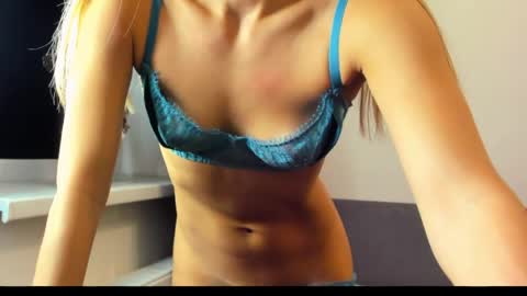 ellen_flow online show from 03-28-26, 06:07