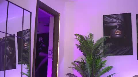 Snapshot of ellenkarter chatting on 06-25-26, 05:12 EllenKarter online show from 06-25-26, 05:12