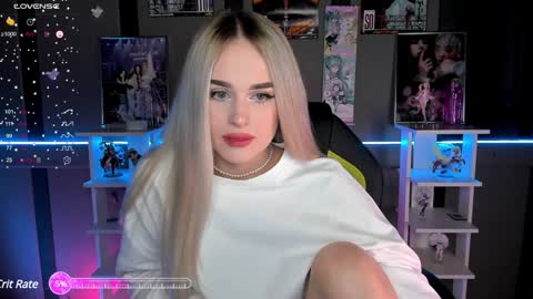 Snapshot of ellensoftt chatting on 12-06-24, 05:22 Maria online show from 12-06-24, 05:22