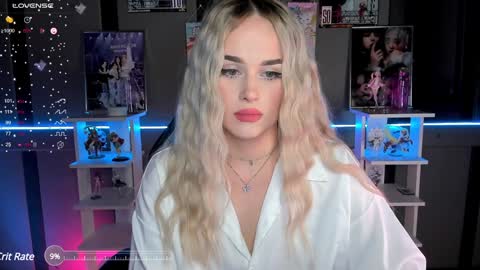 Snapshot of ellensoftt chatting on 12-12-24, 05:48 Maria online show from 12-12-24, 05:48