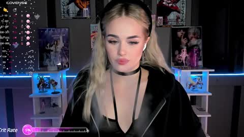 Snapshot of ellensoftt chatting on 12-29-24, 05:01 Maria online show from 12-29-24, 05:01