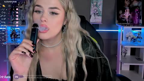 Snapshot of ellensoftt chatting on 01-14-25, 09:30 Maria online show from 01-14-25, 09:30