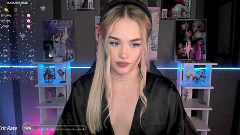 Snapshot of ellensoftt chatting on 01-18-25, 05:59 Maria online show from 01-18-25, 05:59