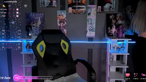 Snapshot of ellensoftt chatting on 01-19-25, 06:10 Maria online show from 01-19-25, 06:10