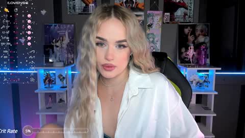 Snapshot of ellensoftt chatting on 01-19-25, 09:13 Maria online show from 01-19-25, 09:13