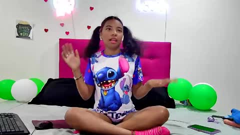 ellie_cute7 online show from 04-03-26, 12:25