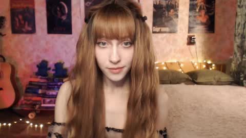 ellie_friendly online show from 12-25-24, 12:16