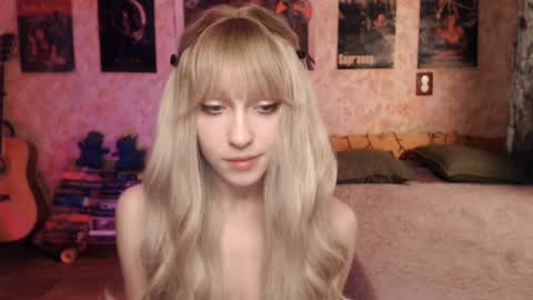 ellie_friendly online show from 02-10-25, 11:23