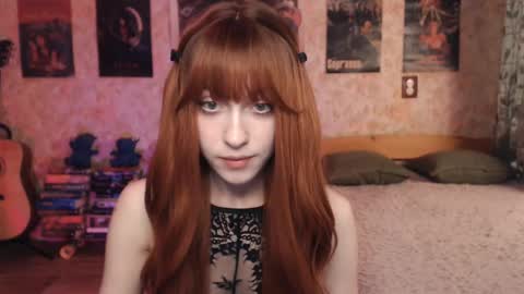 ellie_friendly online show from 09-17-25, 11:17